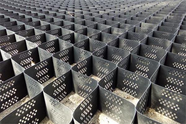 護坡工程會用到哪些土工材料？  第5張