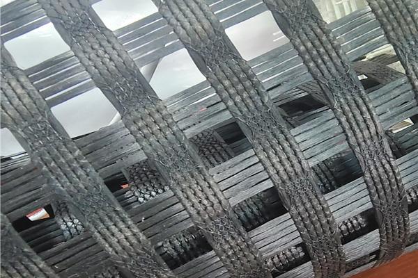 經編滌綸土工格柵施工，提升工程質量和安全保障  第1張
