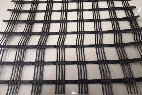 如何區分經編滌綸土工格柵和玻纖土工格柵的不同特點?  第4張