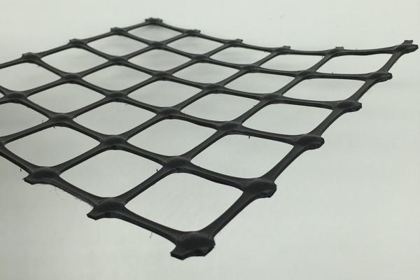 土工格柵施工時(shí)規(guī)格如何選擇？從材料到尺寸，完全解讀！  第1張