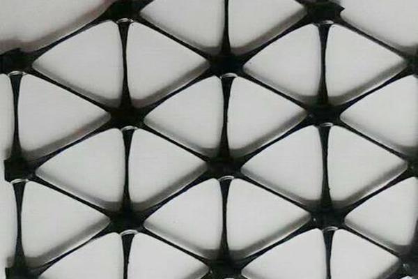 解析多向應力土工格柵的特點，介紹其優(yōu)勢  第2張