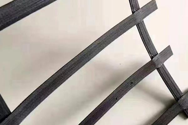 高韌性聚酯紗線集束土工格柵能耐高溫多少度  第1張