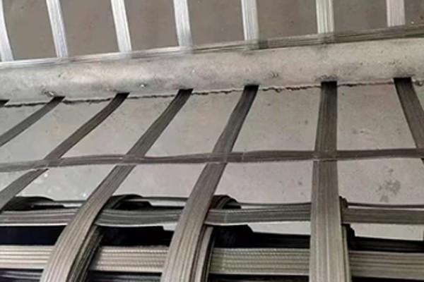 高韌性聚酯紗線集束土工格柵怎么清洗呢？  第1張