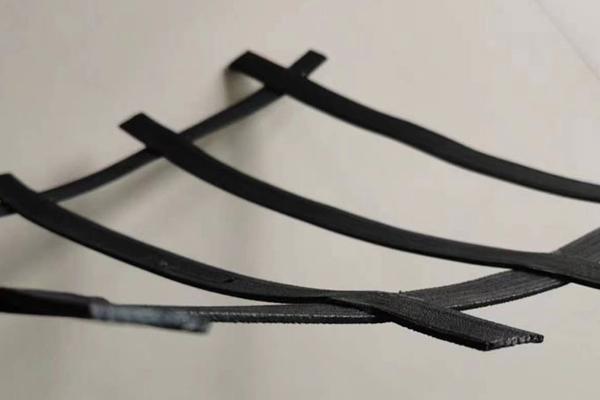 高韌性聚酯紗線集束土工格柵技術規范  第1張