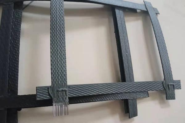 鋼塑格柵單向和雙向的區(qū)別  第3張
