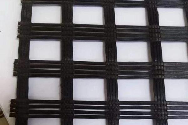 土工格柵u型釘間距要求規范  第1張